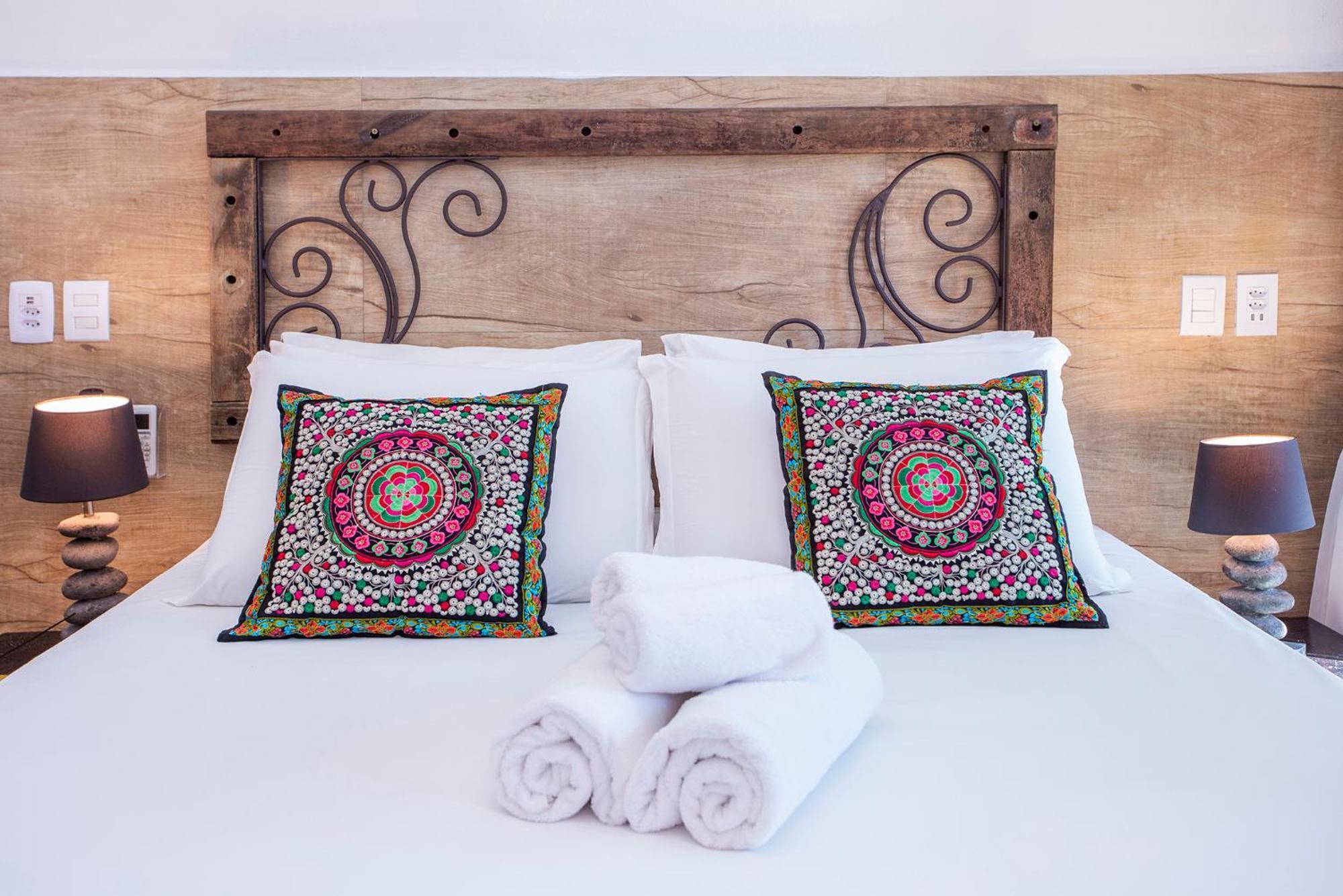 Hotel Vila Kebaya Ilhabela Kültér fotó